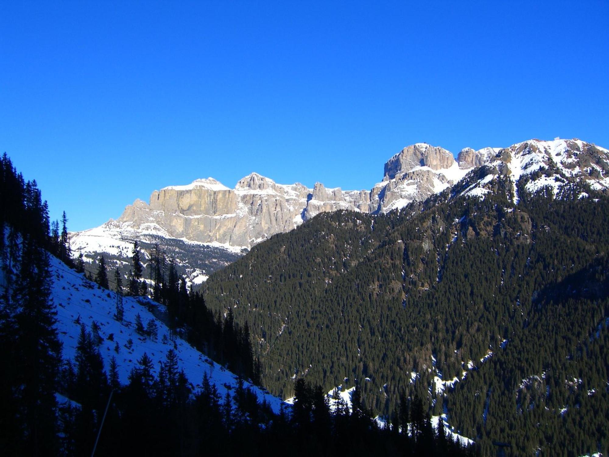 Hotel San Giovanni Vigo di Fassa Dış mekan fotoğraf