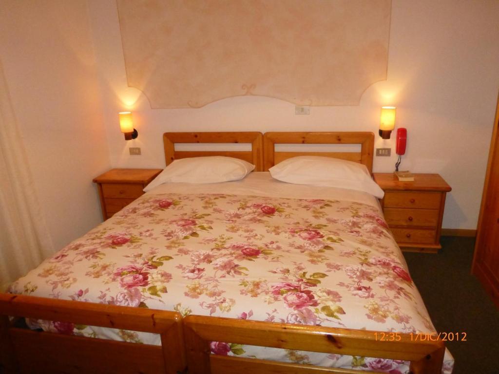 Hotel San Giovanni Vigo di Fassa Dış mekan fotoğraf