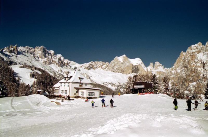 Hotel San Giovanni Vigo di Fassa Dış mekan fotoğraf