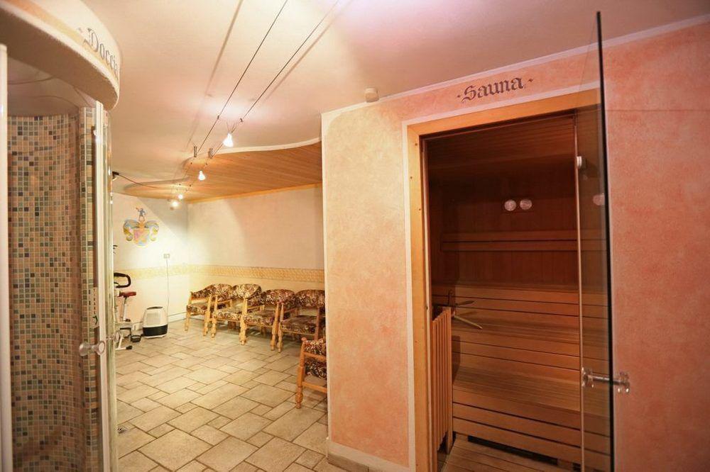 Hotel San Giovanni Vigo di Fassa Dış mekan fotoğraf