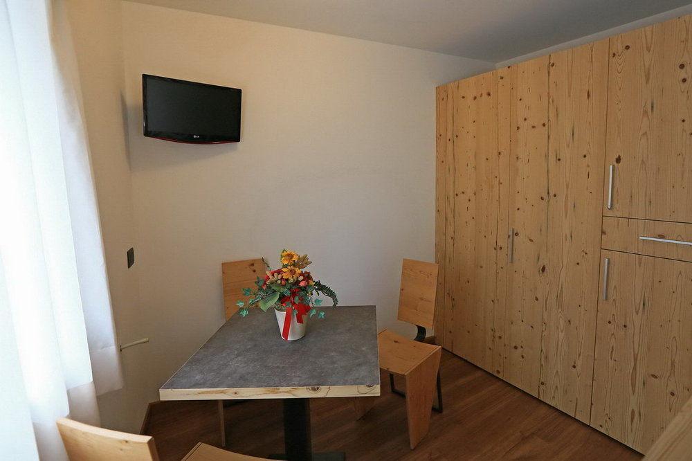 Hotel San Giovanni Vigo di Fassa Dış mekan fotoğraf