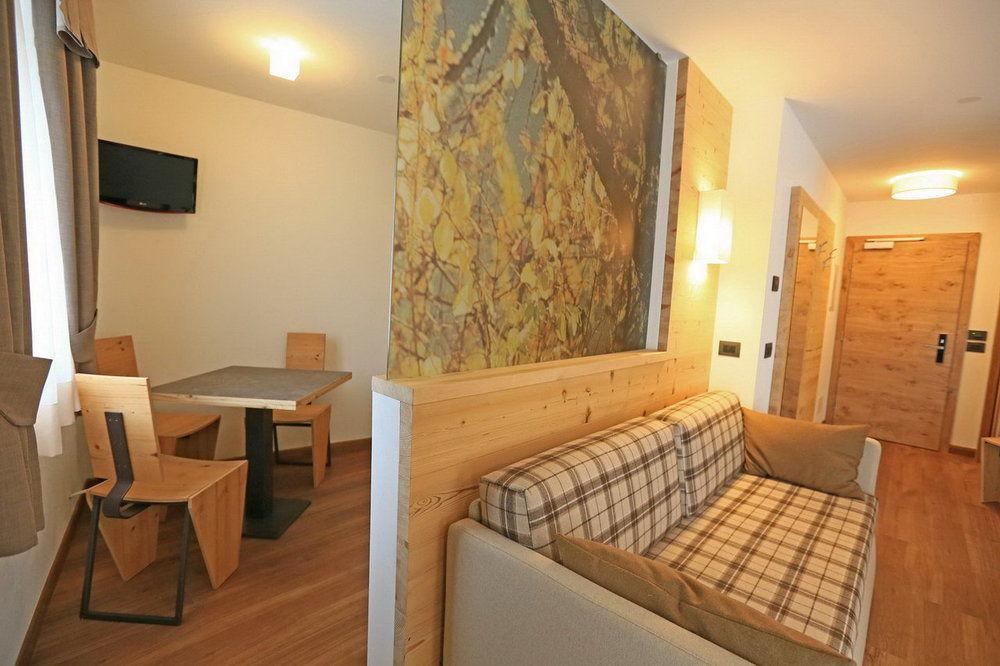 Hotel San Giovanni Vigo di Fassa Dış mekan fotoğraf
