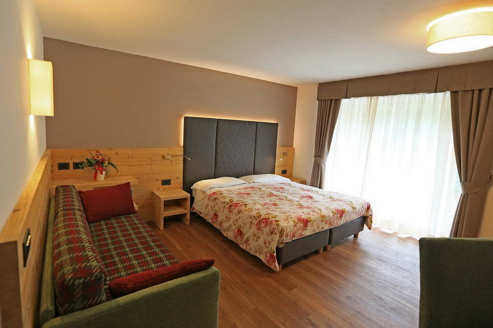 Hotel San Giovanni Vigo di Fassa Dış mekan fotoğraf
